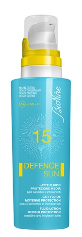 DEFENCE SUN 15 LATTE FLUIDO PROTEZIONE MEDIA 125 ML - Farmacia Puddu Baire S.r.l.